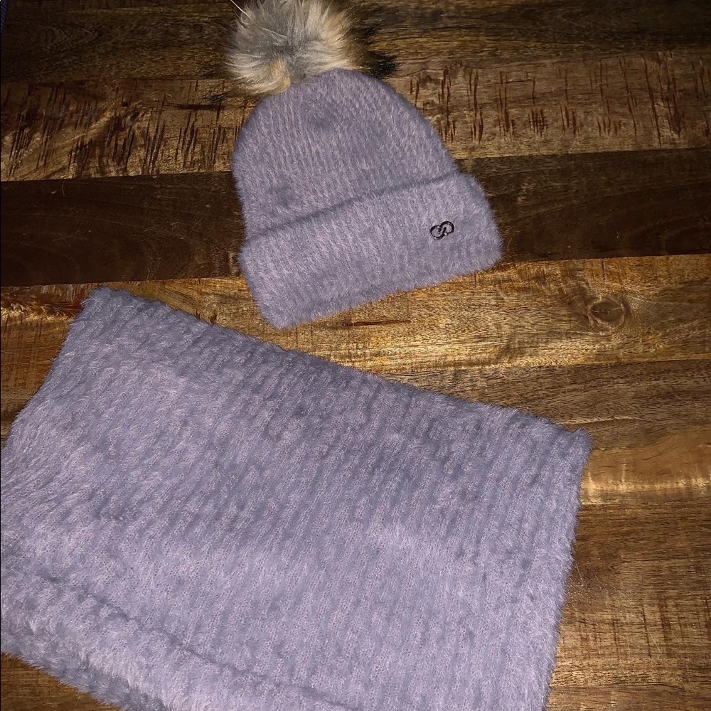 CALIA beanie & scarf set